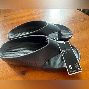 NWT Black Nike Calm Flip Flop Women’s Size 8